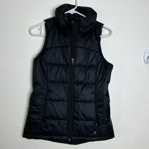 Calia by Carrie Underwood Quilted Puffer Vest- BLACK